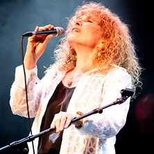 נורית גלרון