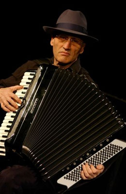 אמיל אייבינדר